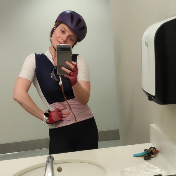 Meet your Posher, Alexa - Picture 7 of 8